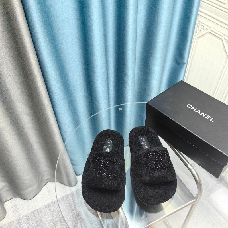 Ch*el slippers